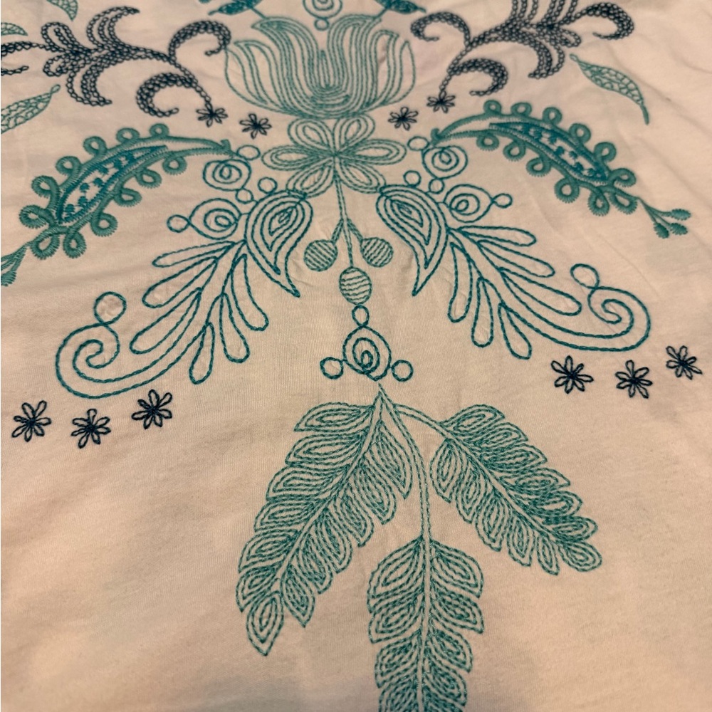 Johnny Was Benedita Crew Neck Tee - Picture 9 of 16